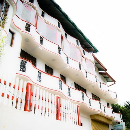 Yoho Toppass Breeze Hotel Nuwara Eliya Bagian luar foto